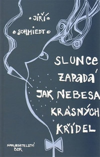 Slunce zapadá jak nebesa krásných křídel
