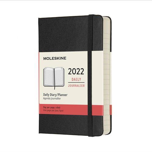 Diář Moleskine 2022 denní tvrdý černý S