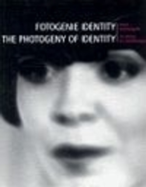Fotogenie Identity / The Photogeny of Identity