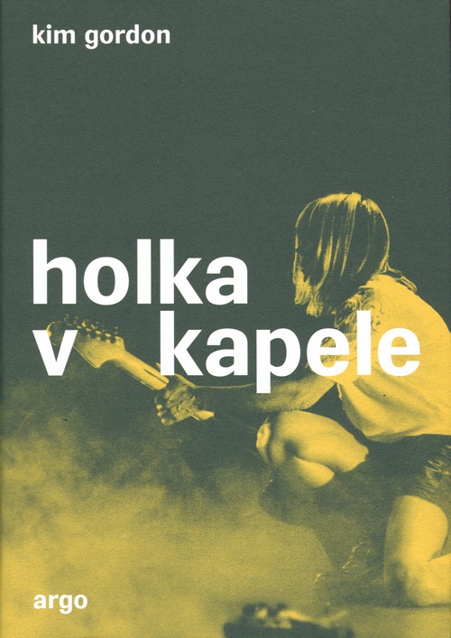 Holka v kapele