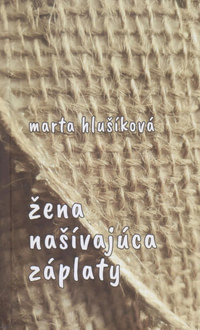 Žena našívajúca záplaty